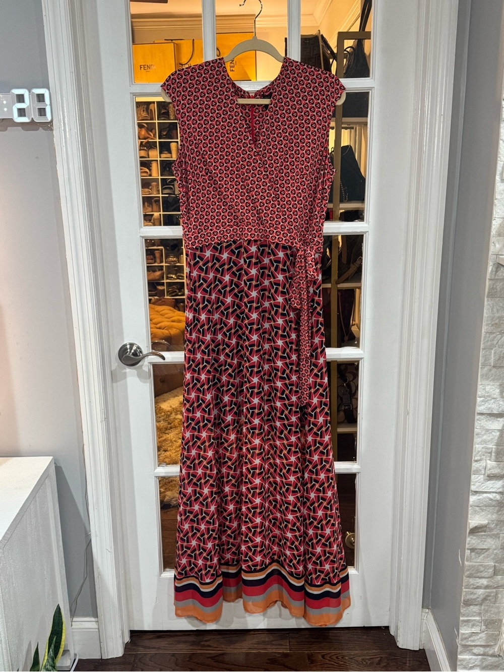 ◾️🍓 Taylor Red Geometric Print Maxi Dress NWOT 🍓◾️ - Picture 3 of 12